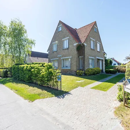 In St-idesbald Near Ster Der Zee Beach, Cleaning Included Villa *